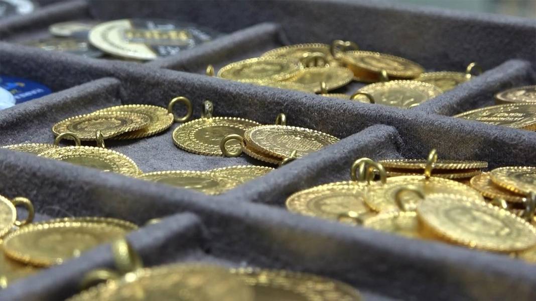 Düşüş sürüyor! İşte 15 Mayıs 2025 Konya’daki çeyrek ve gram altın rakamları 10